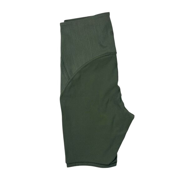 Lululemon Biker Shorts Blissful Bend Super High-Rise 8" Size 8 Army Green NWOT - Picture 1 of 6